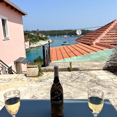 Tassos Cottage ฟิสคาร์โด ภายนอก รูปภาพ